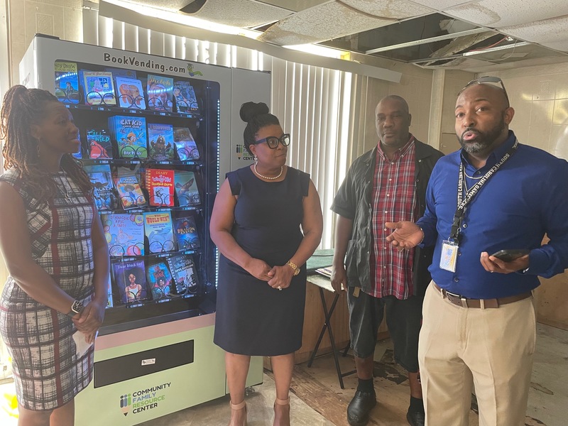 CCSD Holds Book Vending Machine Ribbon Cutting Ceremony in Summerton